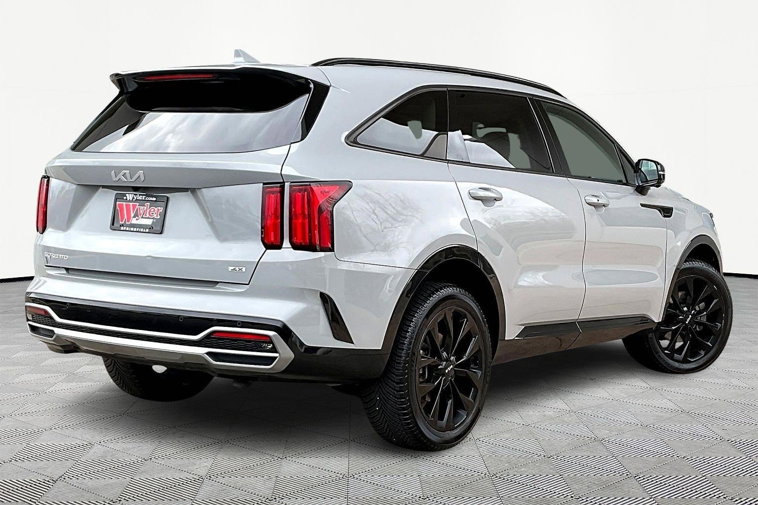 Used 2023 Kia Sorento SX image 6