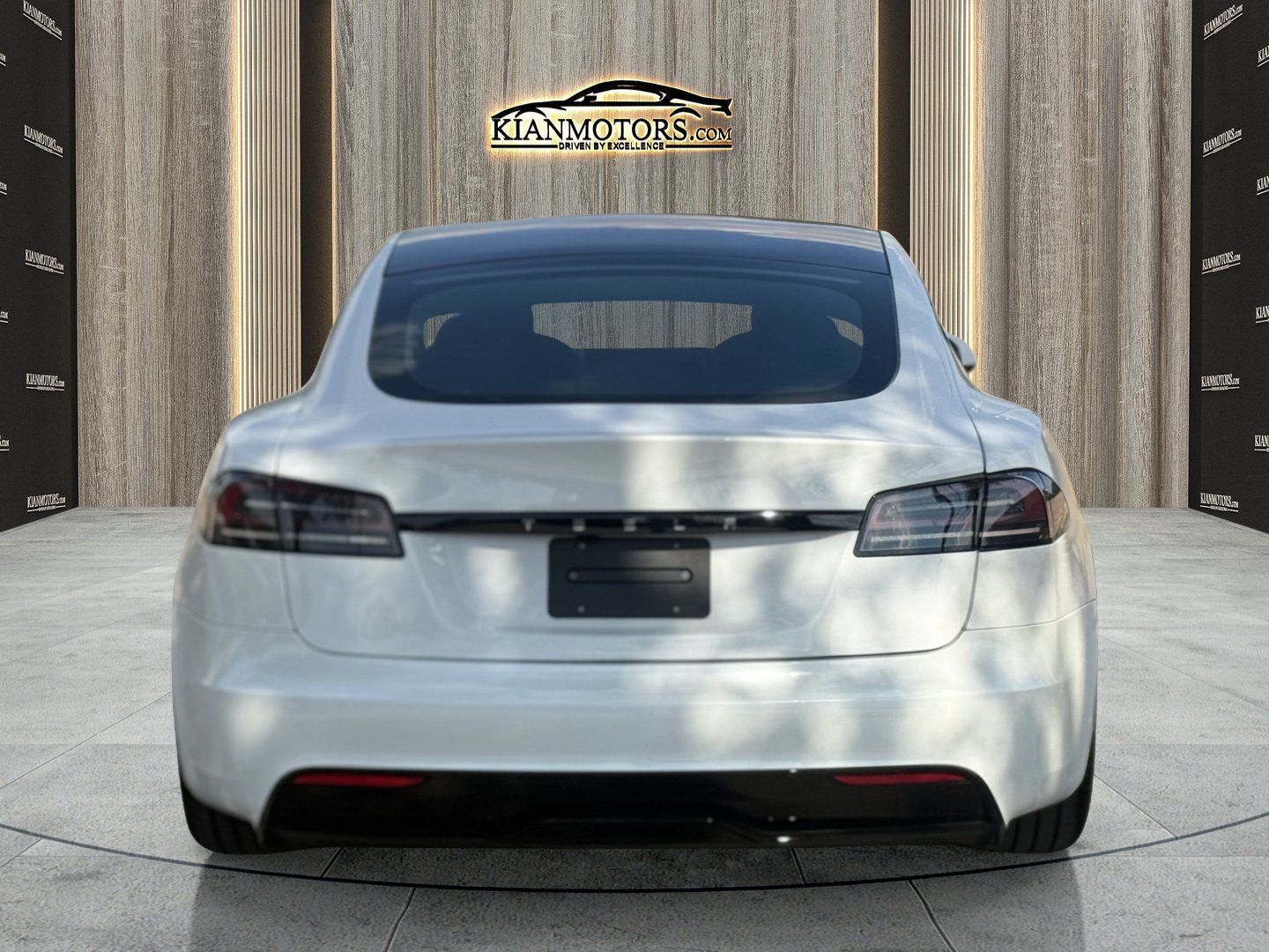 Used 2024 Tesla Model S AWD/4WD image 6