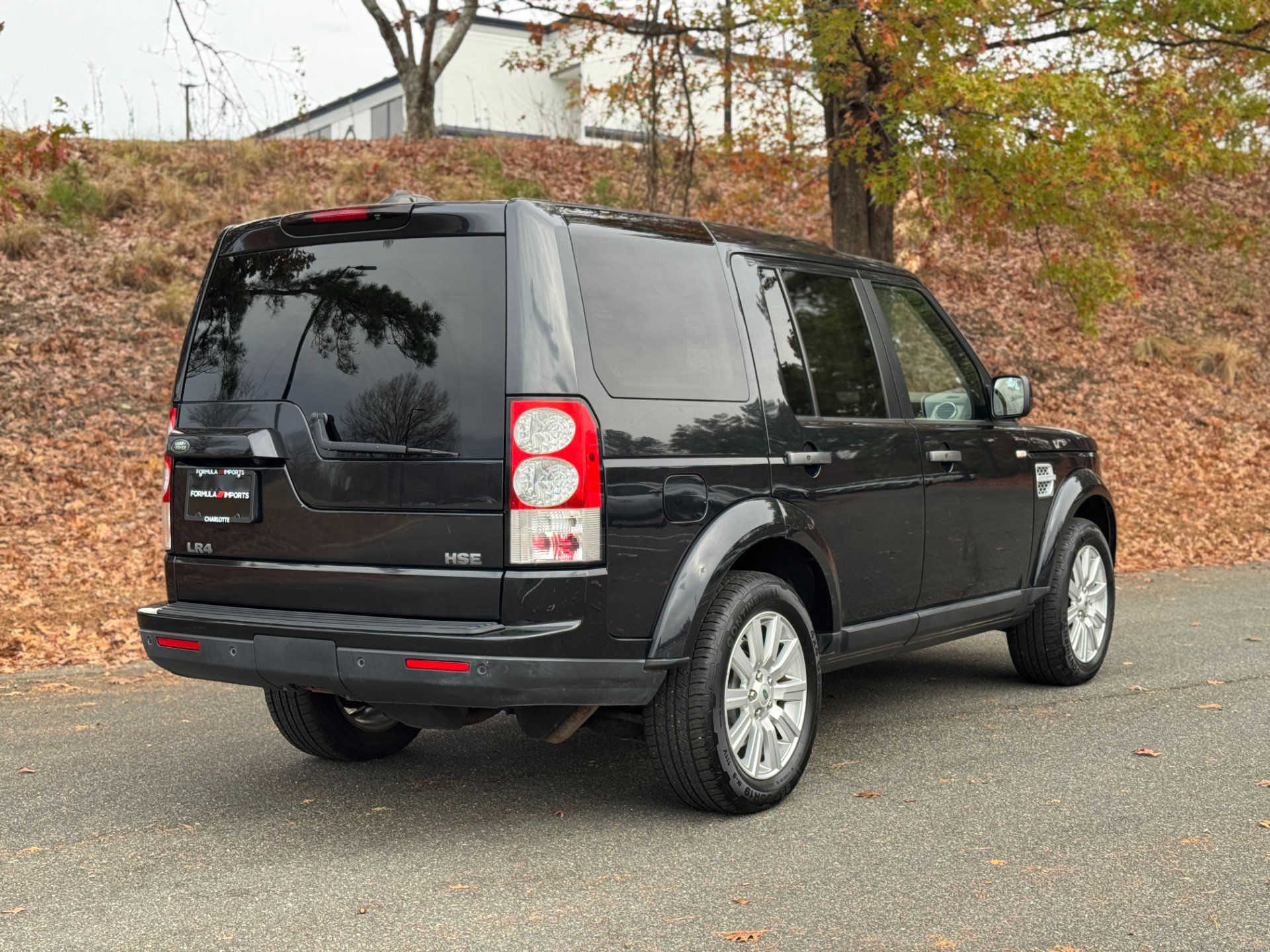 Used 2012 Land Rover LR4 HSE LUX image 12