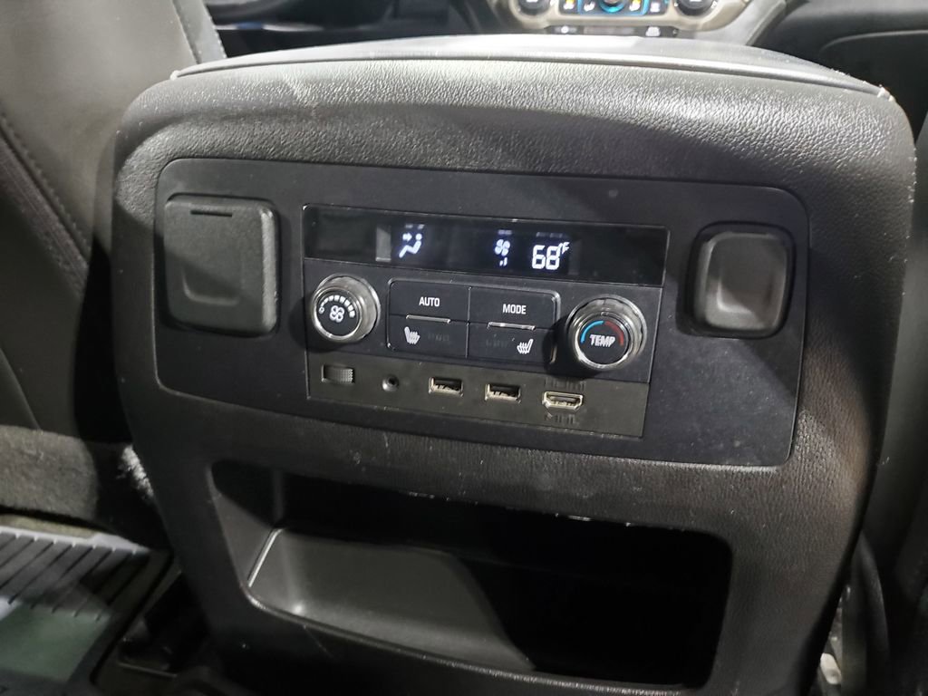 Used 2017 GMC Yukon XL Denali w/ Open Road Package image 25