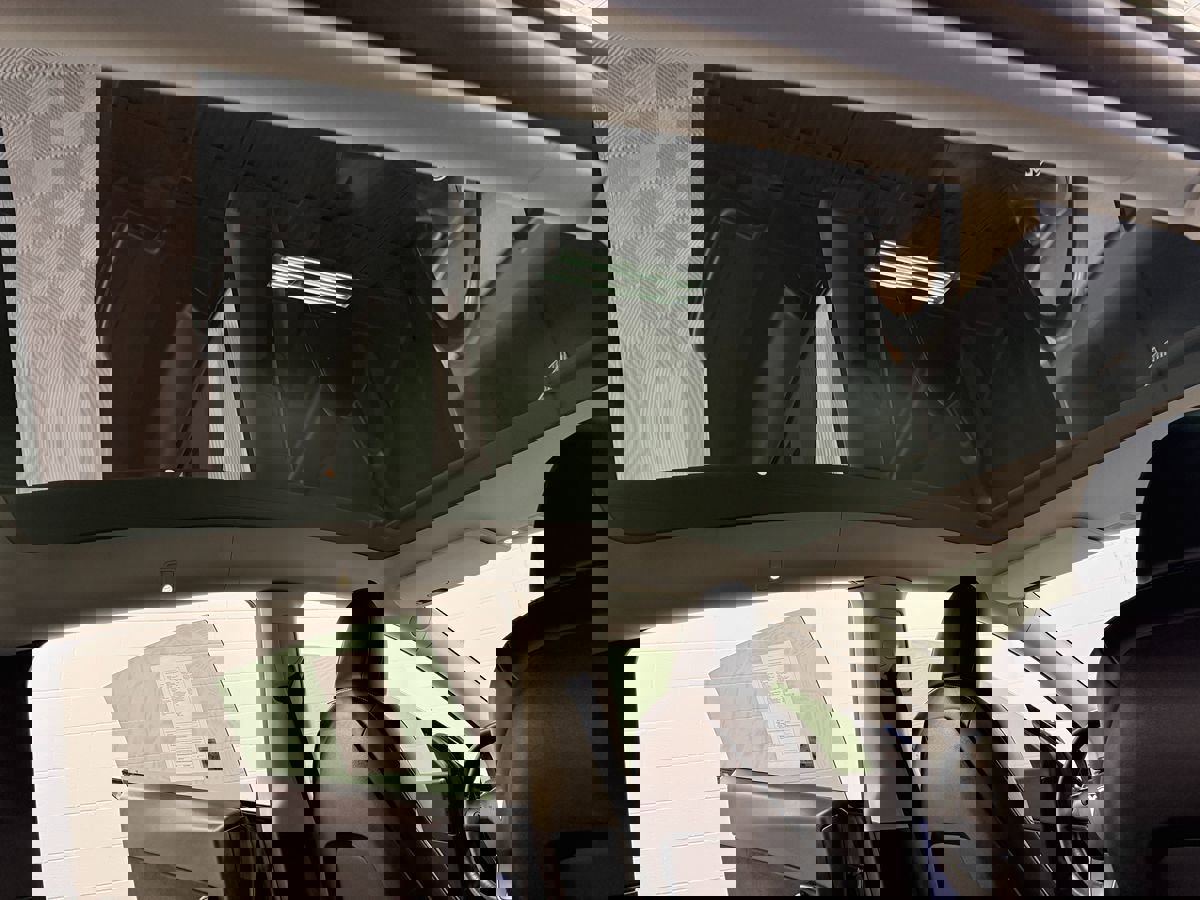 Used 2022 Tesla Model Y Long Range image 29