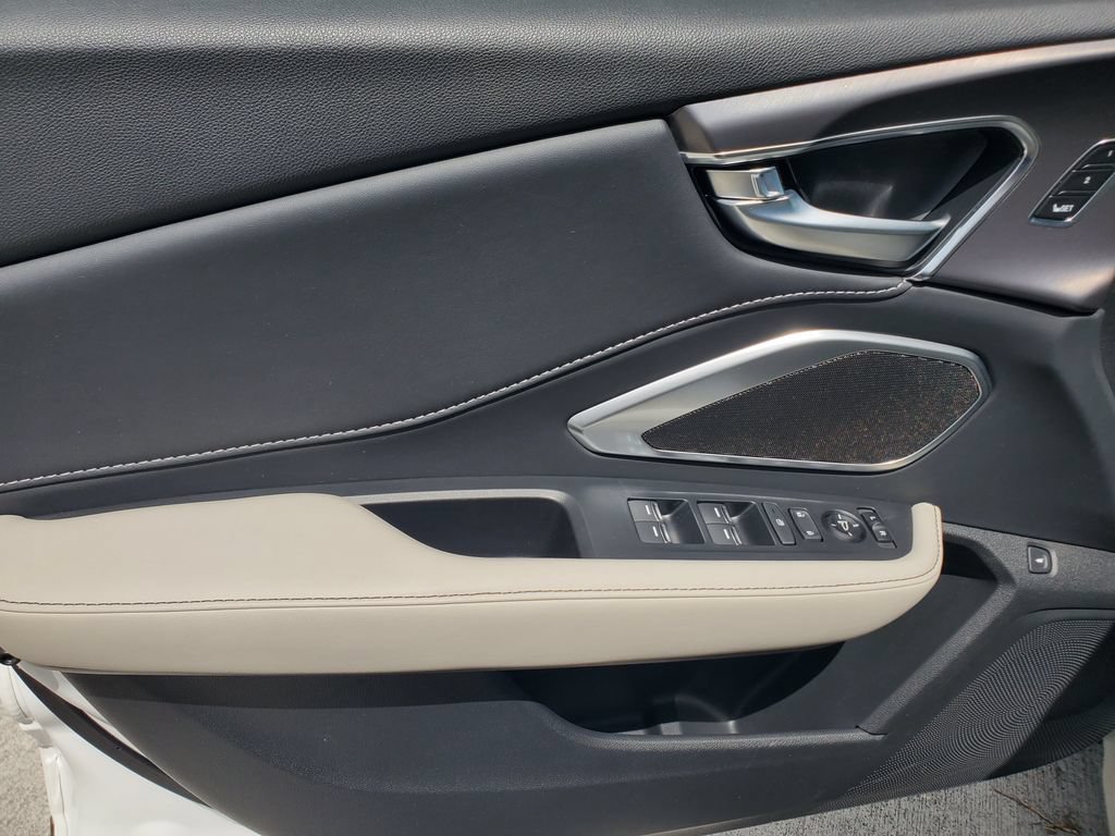 Used 2025 Acura RDX SH-AWD image 20