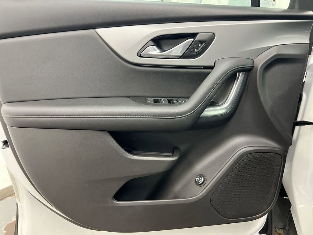 Used 2019 Chevrolet Blazer LT image 20