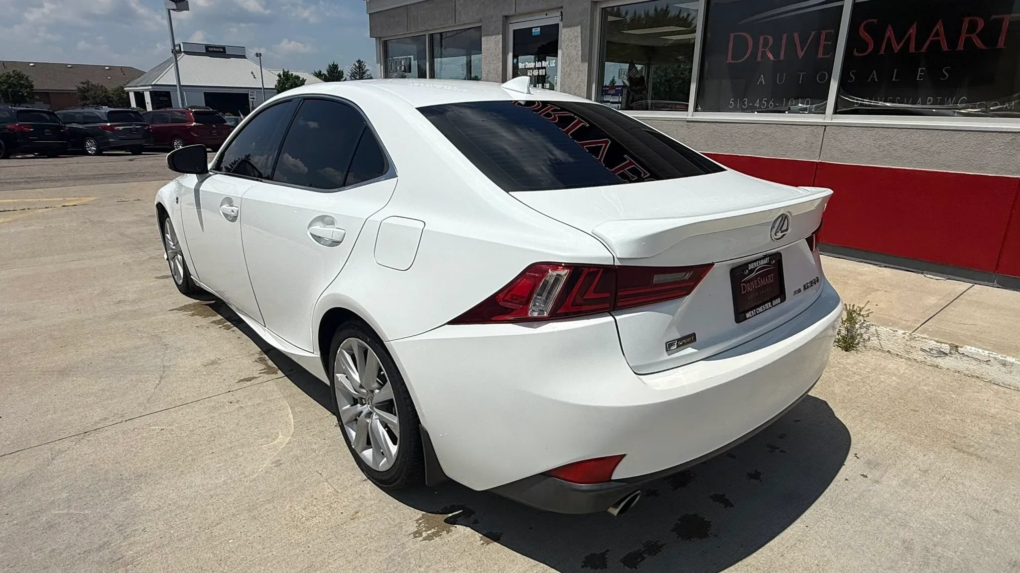 Used 2016 Lexus IS 300 AWD w/ F Sport Package image 4