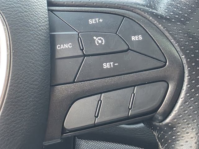 Used 2020 Dodge Durango R/T w/ Blacktop Package AWD/4WD image 22