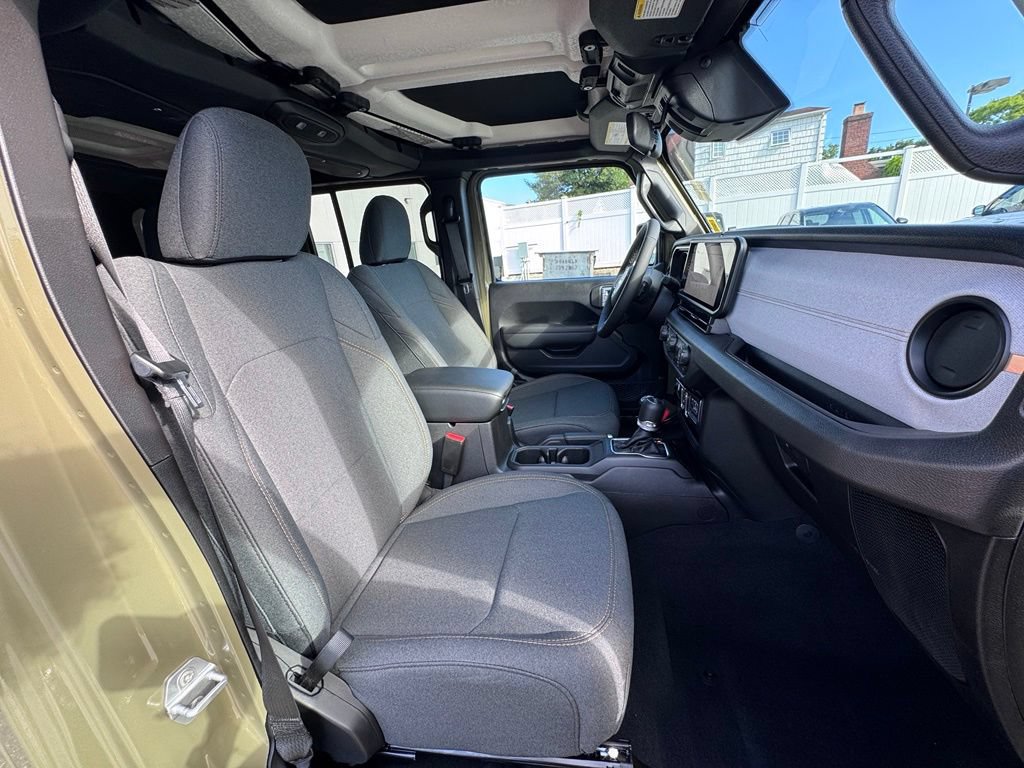 New 2026 Jeep Wrangler Unlimited Sport AWD/4WD image 18