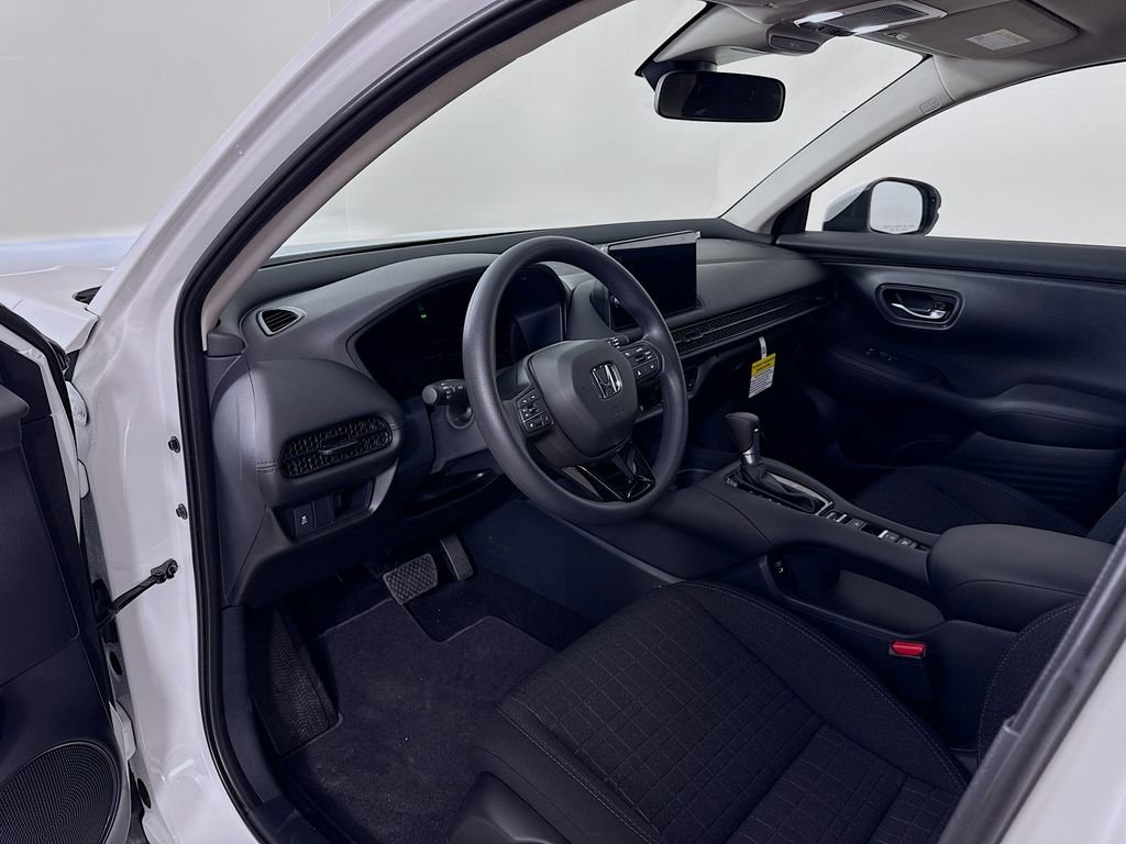 New 2026 Honda HR-V LX image 9