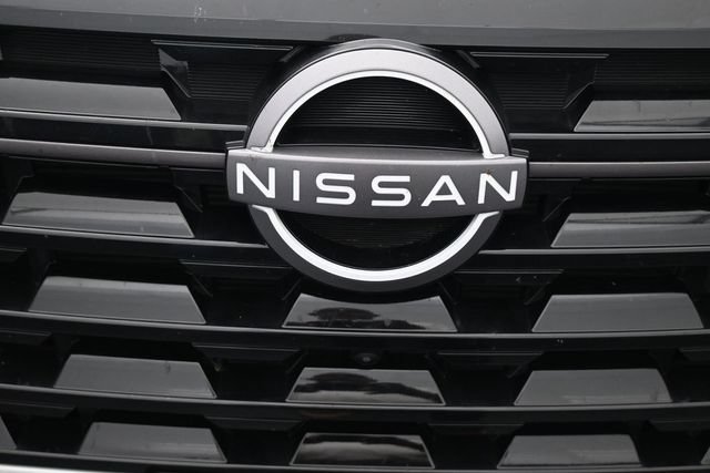 Used 2026 Nissan Pathfinder SL FWD image 40