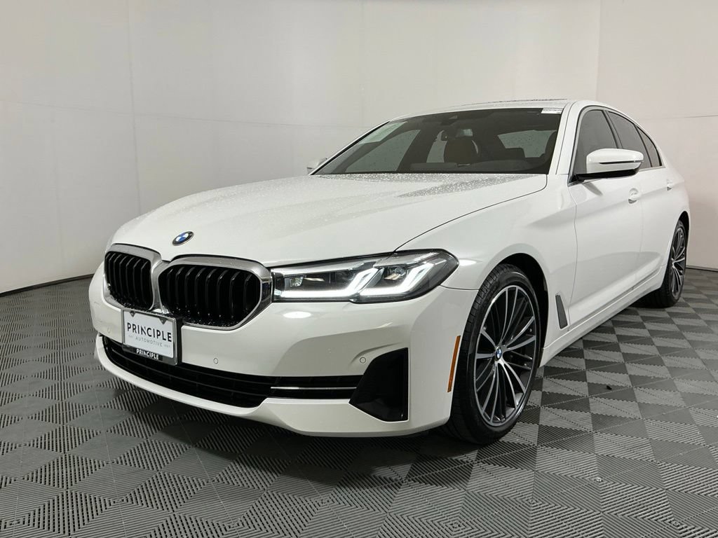 Used 2021 BMW 530i RWD image 2