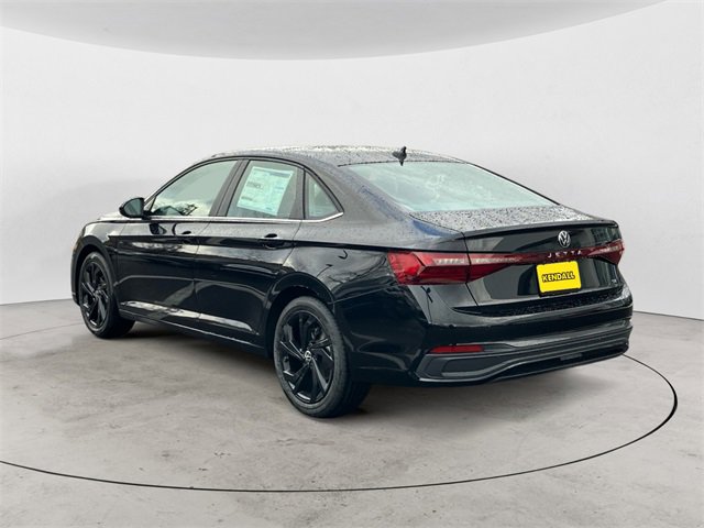 New 2026 Volkswagen Jetta SE image 3