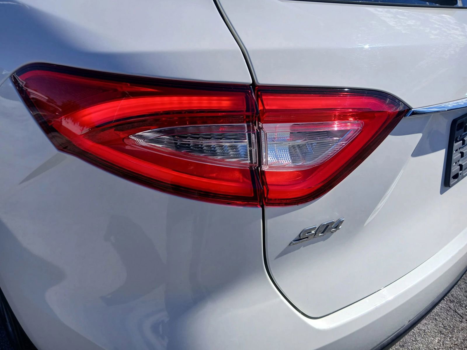 Used 2017 Maserati Levante S image 14