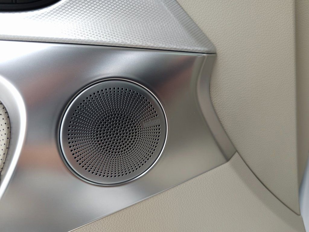 New 2026 Genesis G70 2.5T Prestige image 11