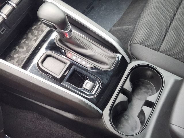 Used 2025 Chevrolet Colorado LT RWD image 22
