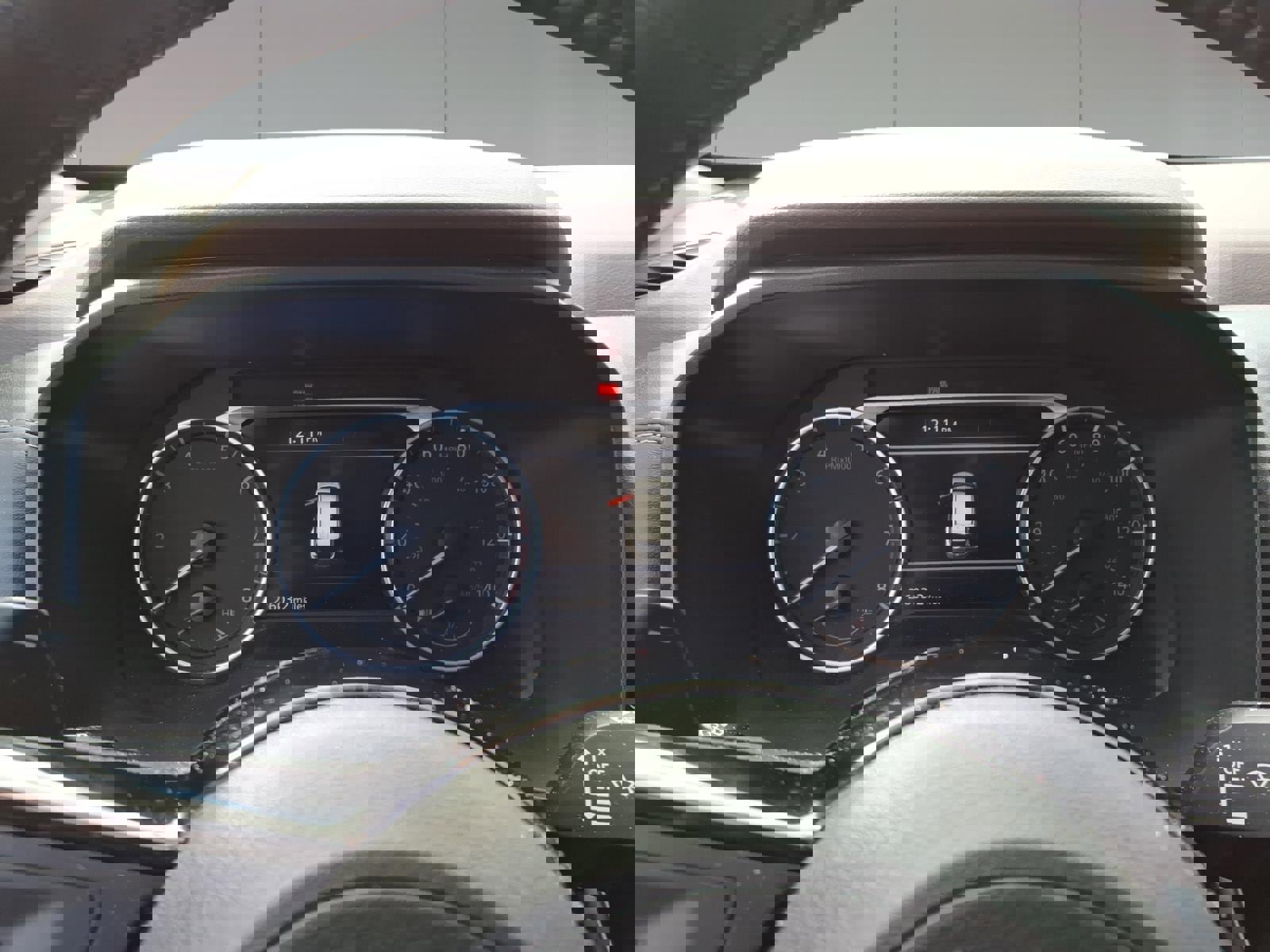 Used 2023 Nissan Rogue SL image 12