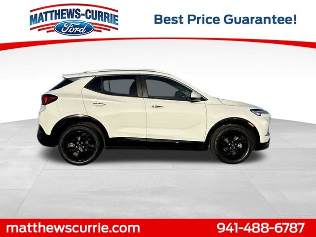 Used 2024 Buick Encore GX Sport Touring w/ Comfort Package image 3