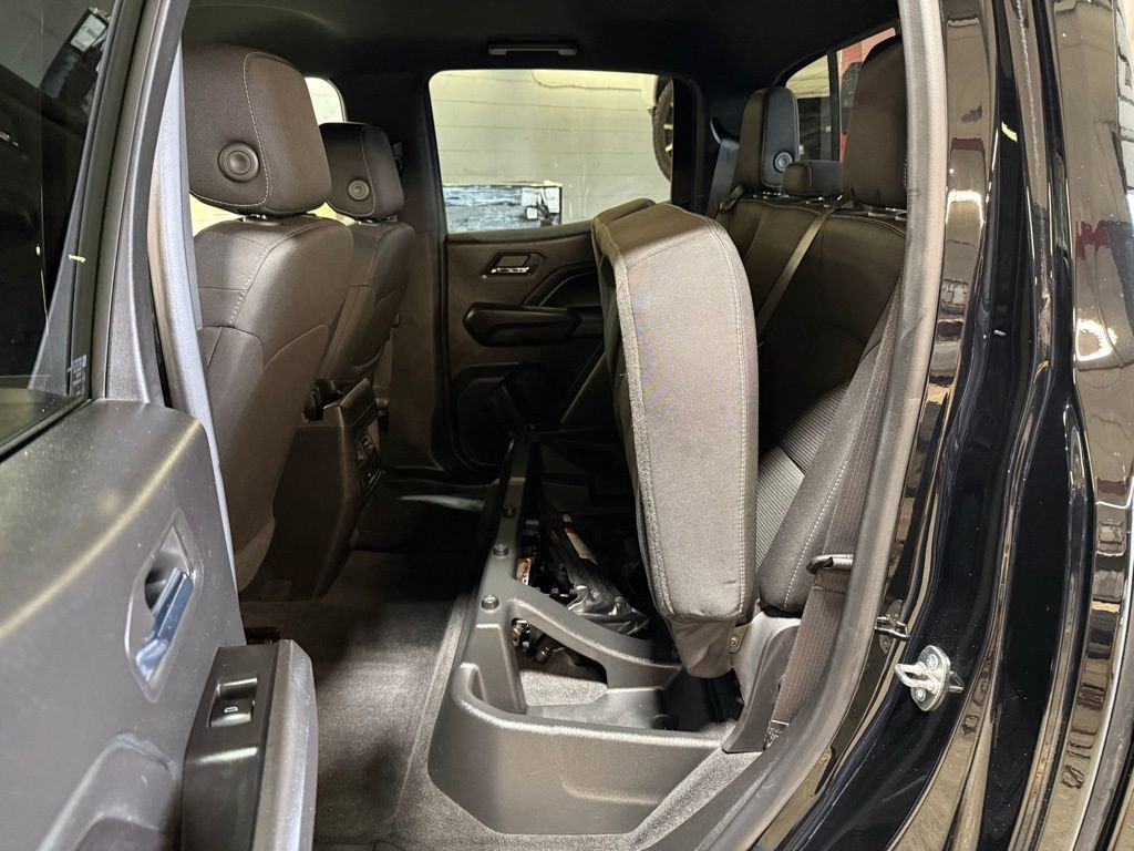 Used 2023 Chevrolet Colorado LT w/ LT Convenience Package II image 24