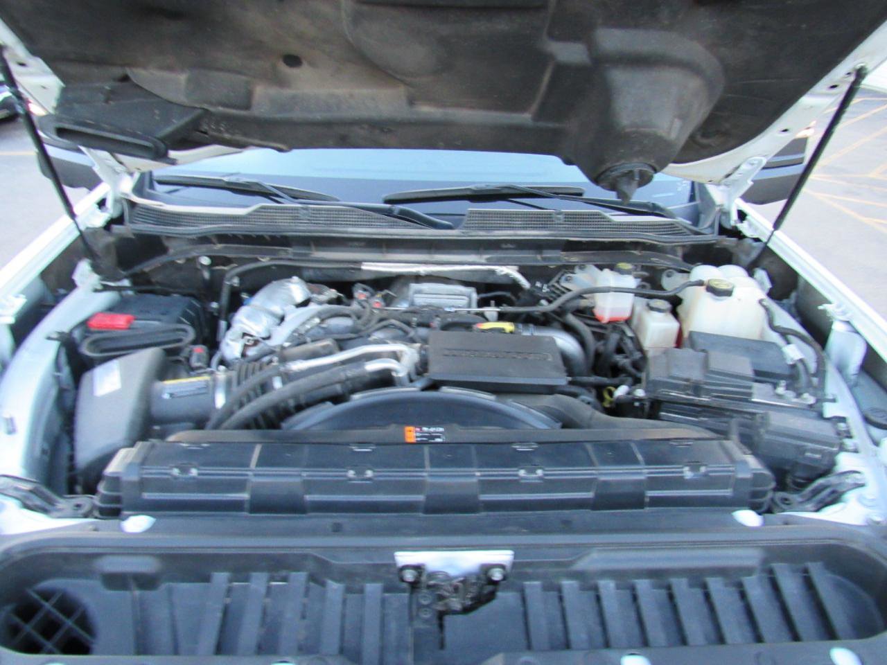 Used 2021 Chevrolet Silverado 2500 LT w/ Z71 Off-Road Package image 45