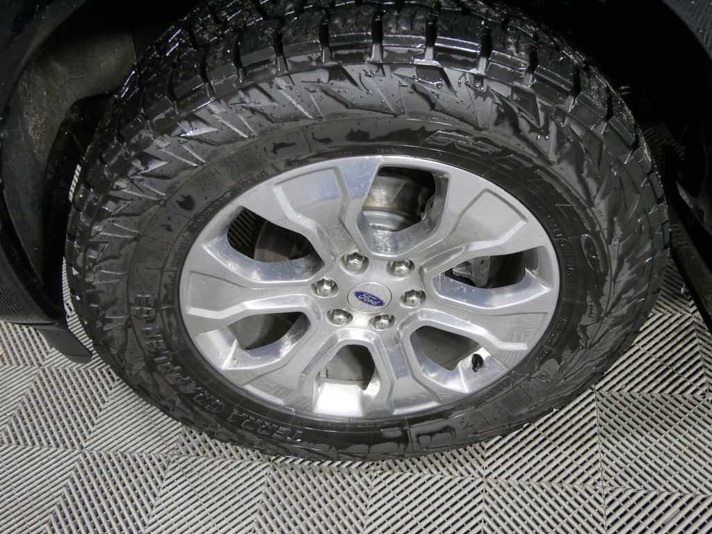 Used 2021 Ford F150 Platinum AWD/4WD image 11