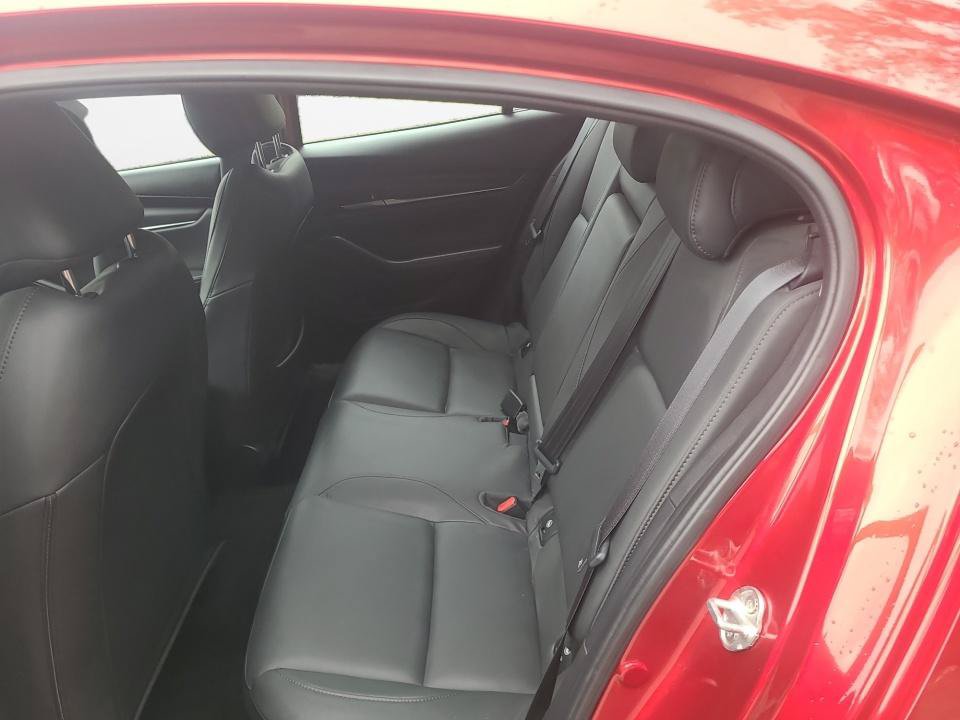 Used 2023 MAZDA MAZDA3 s FWD image 13