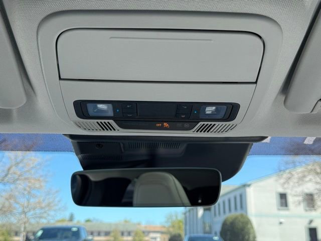 Used 2022 Ford Mustang Mach-E Premium AWD/4WD image 38