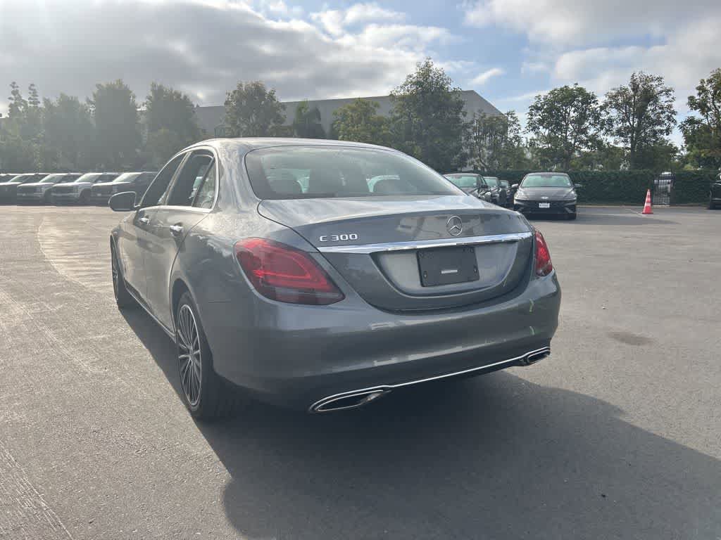 Used 2021 Mercedes-Benz C 300 Sedan image 4