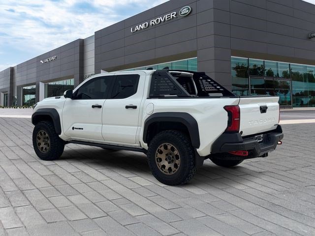 Used 2024 Toyota Tacoma 4x4 Double Cab Hybrid image 3
