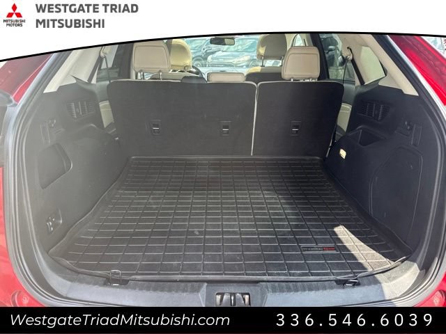 Used 2019 Ford Edge Titanium w/ Equipment Group 301A FWD image 13