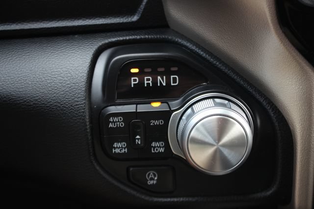 Used 2020 RAM 1500 Laramie AWD/4WD image 12