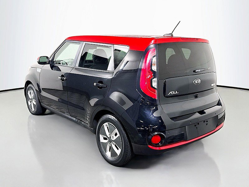 Used 2017 Kia Soul EV + FWD image 5