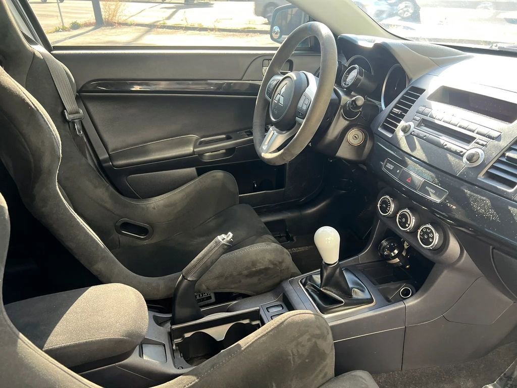 Used 2013 Mitsubishi Lancer Evolution GSR image 30