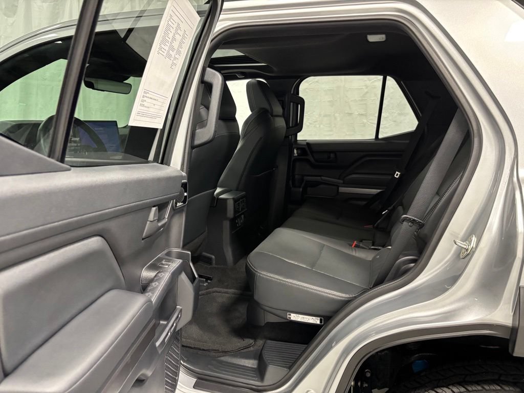 Used 2026 Toyota 4Runner TRD Off-Road Premium AWD/4WD image 45