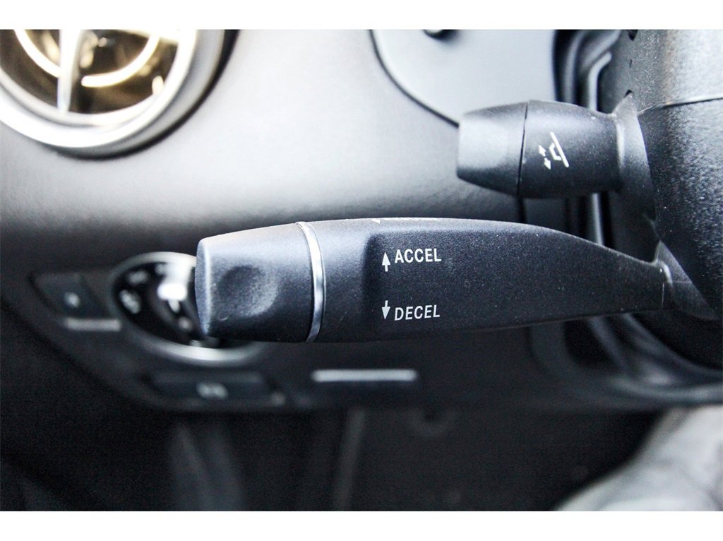 Used 2020 Mercedes-Benz SLC 300 image 15