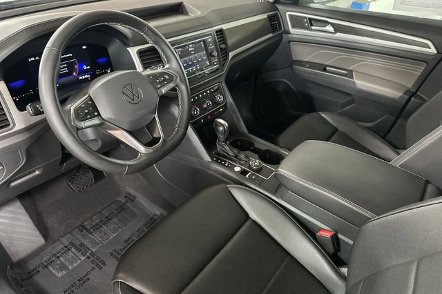 Certified 2023 Volkswagen Atlas SE AWD/4WD image 12