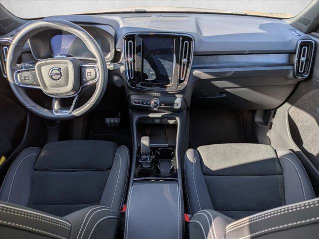 Certified 2023 Volvo XC40 Recharge Plus image 18