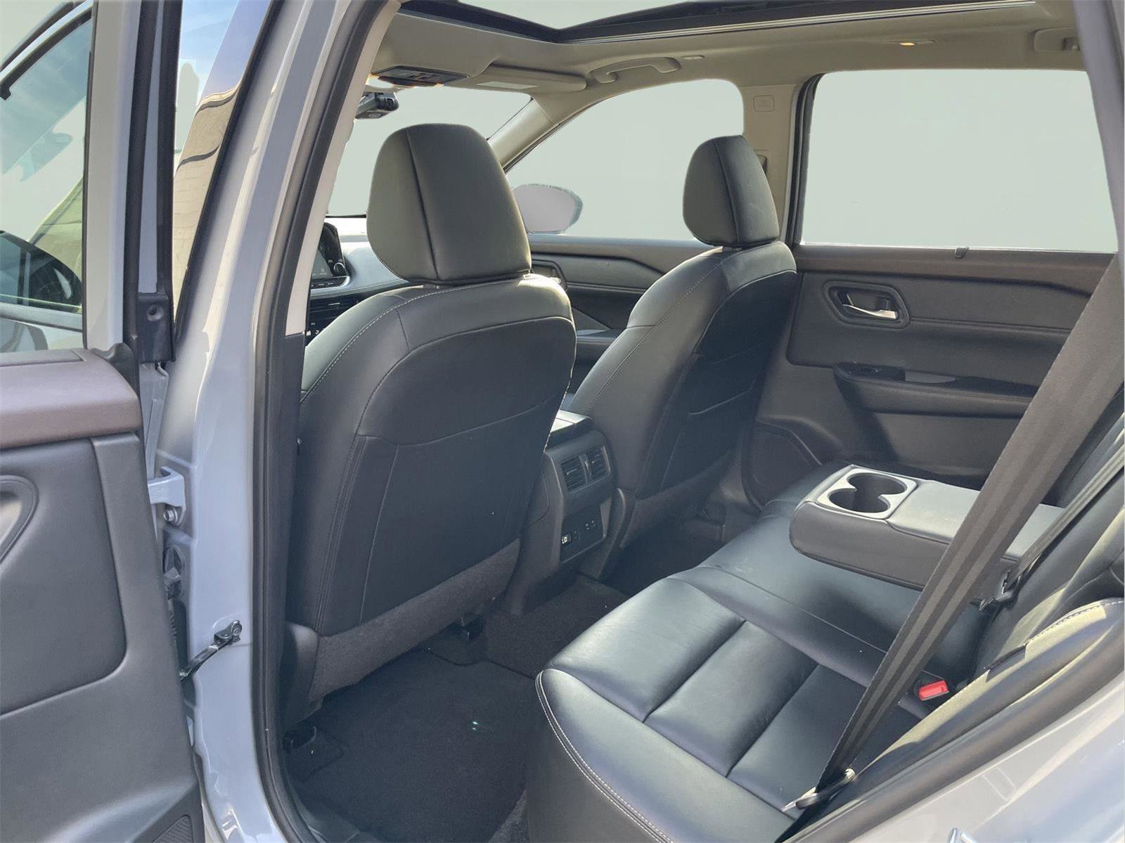 Used 2023 Nissan Rogue SL w/ SL Premium Package AWD/4WD image 25