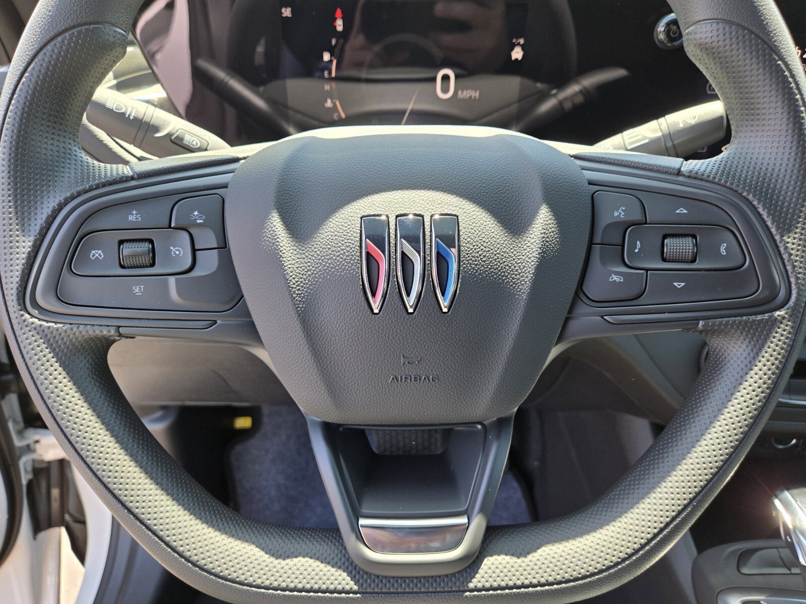 New 2025 Buick Envista Preferred image 10