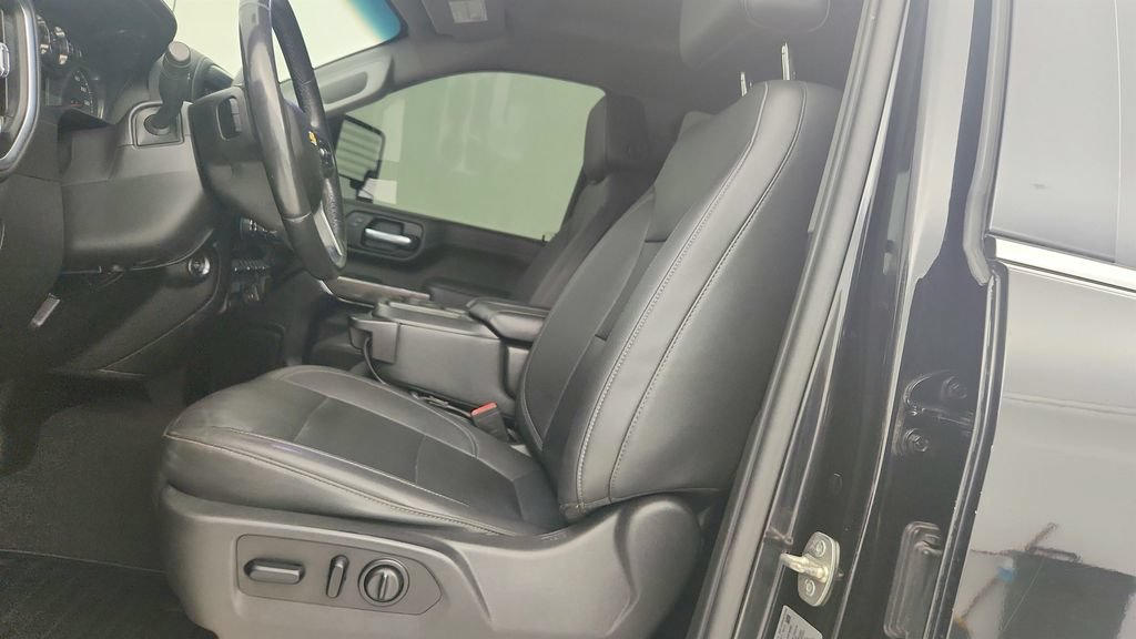 Certified 2021 Chevrolet Silverado 2500 LTZ AWD/4WD image 26
