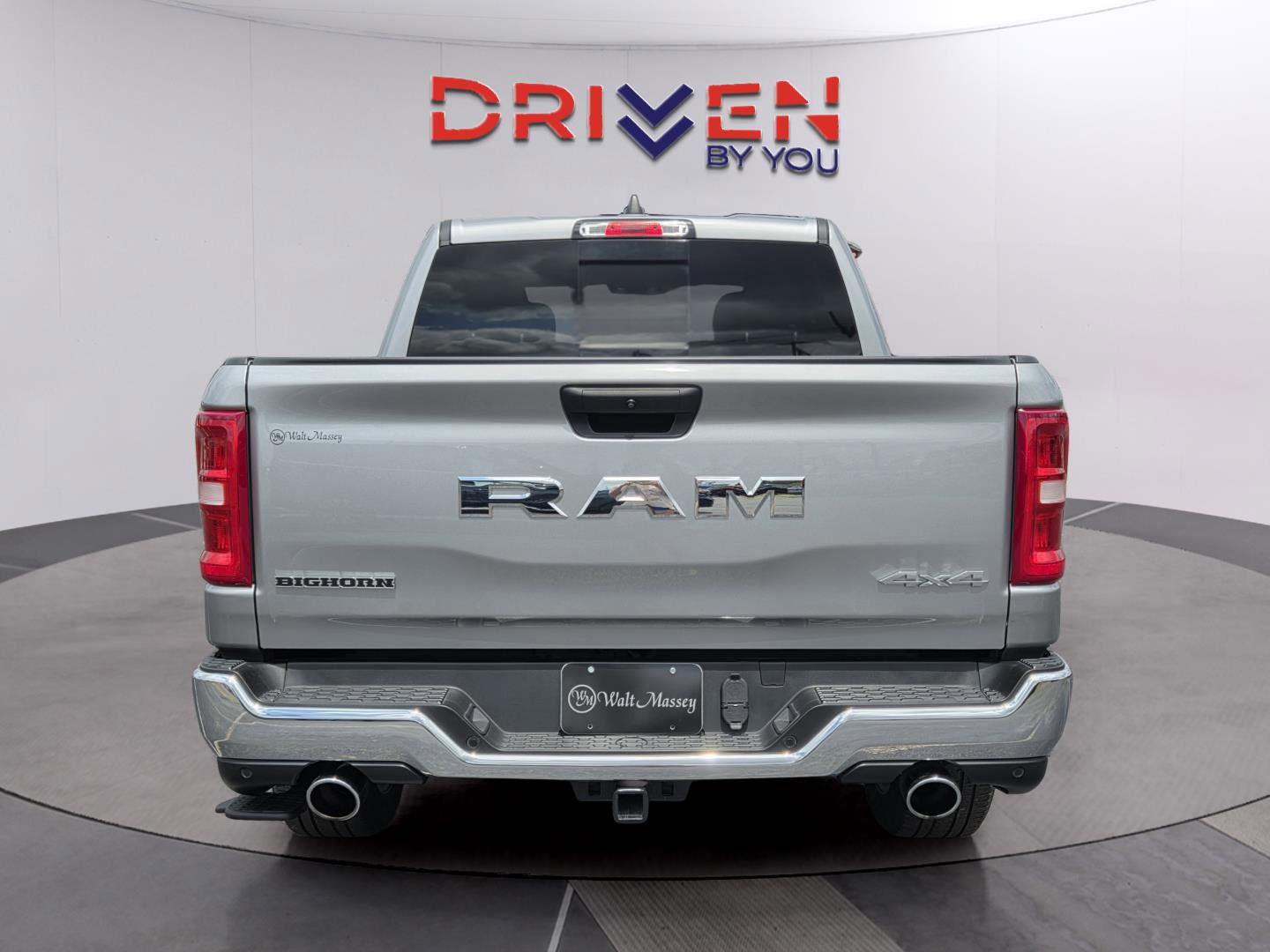 Used 2025 RAM 1500 Big Horn AWD/4WD image 4