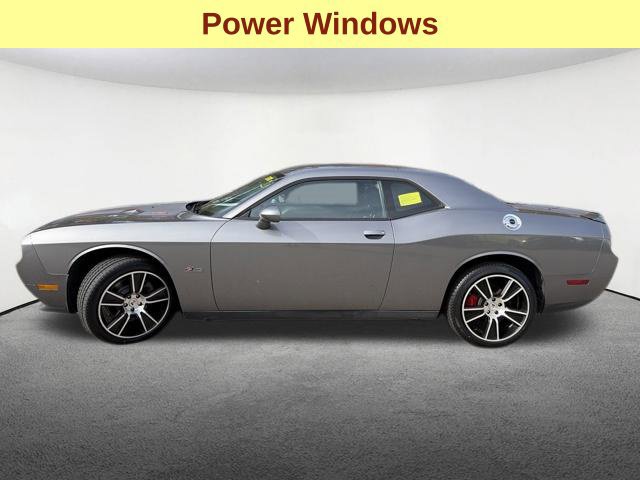 Used 2011 Dodge Challenger R/T RWD image 6