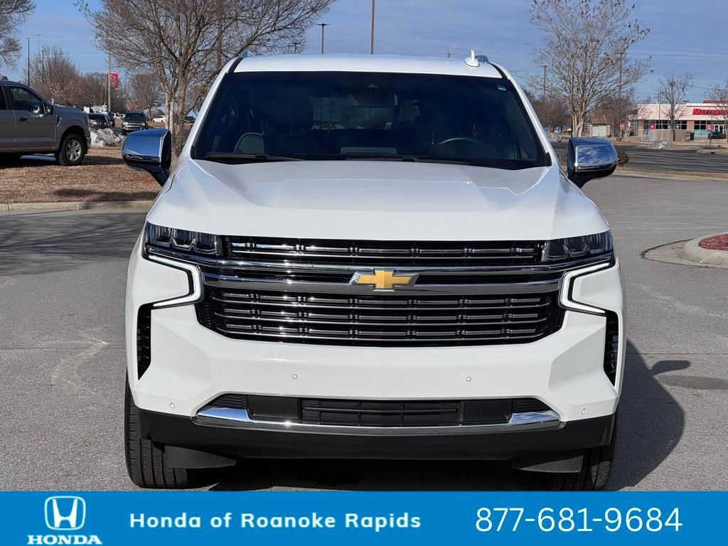 Used 2024 Chevrolet Suburban Premier image 11