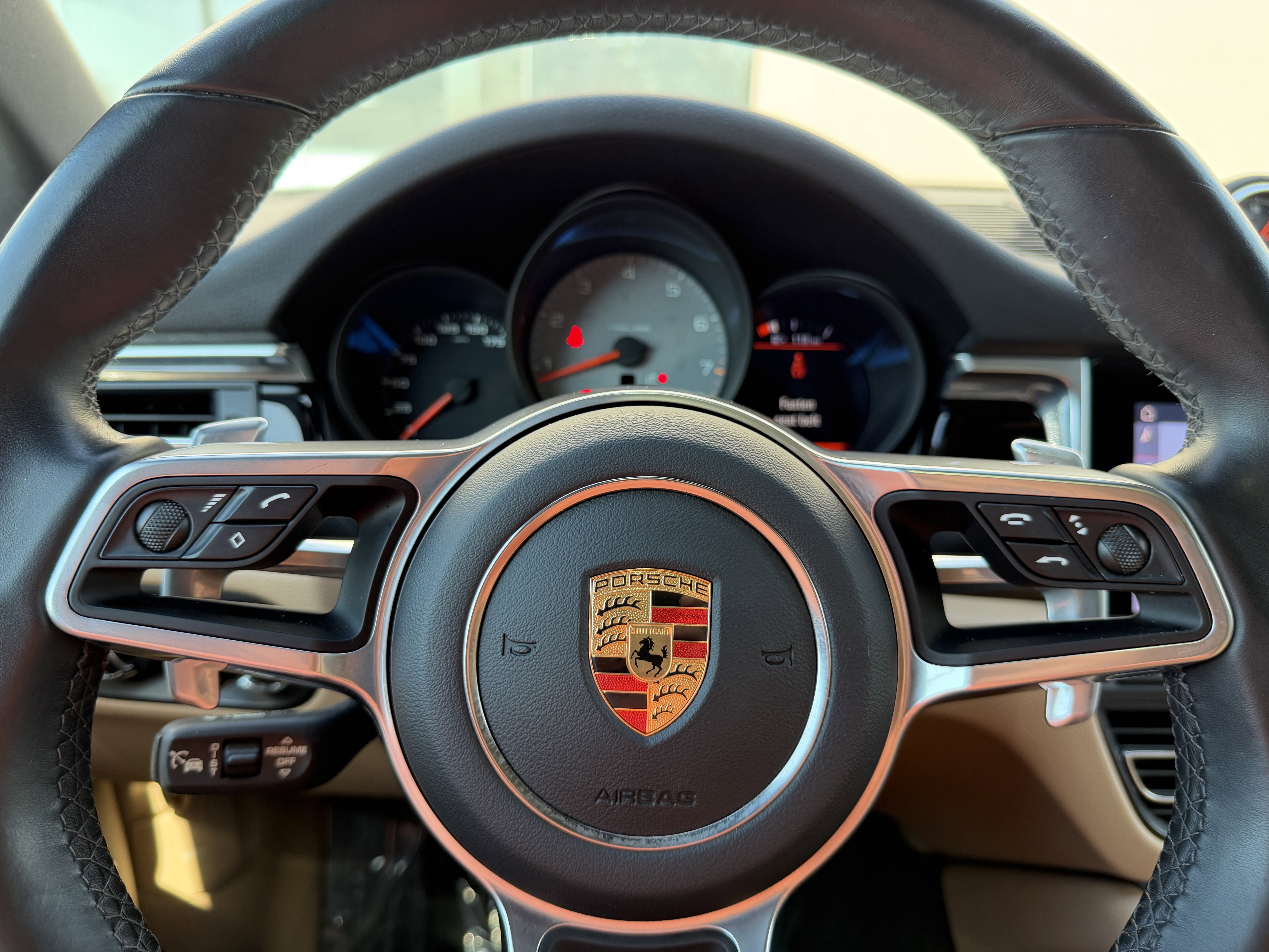 Certified 2021 Porsche Macan S image 35