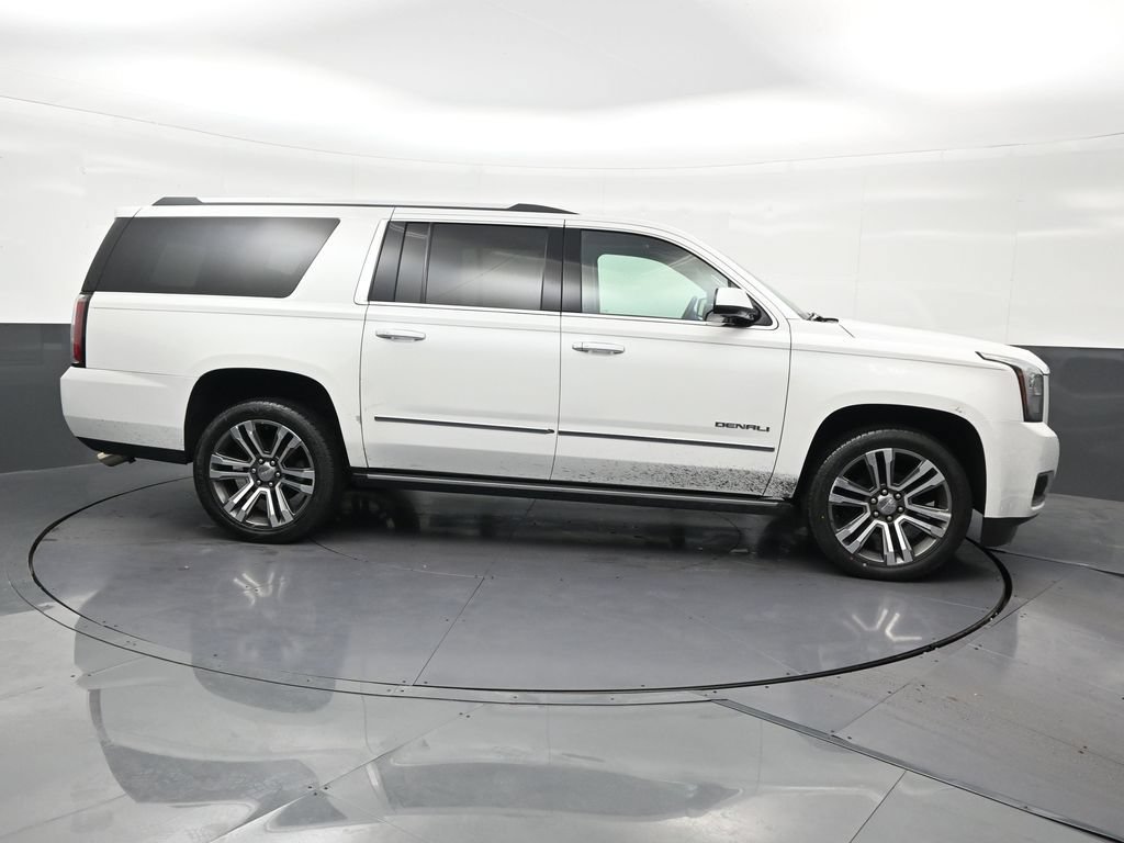 Used 2020 GMC Yukon XL Denali w/ Denali Ultimate Package RWD image 7