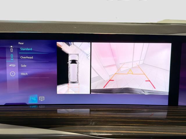 Certified 2025 Cadillac Escalade ESV Premium Luxury image 14