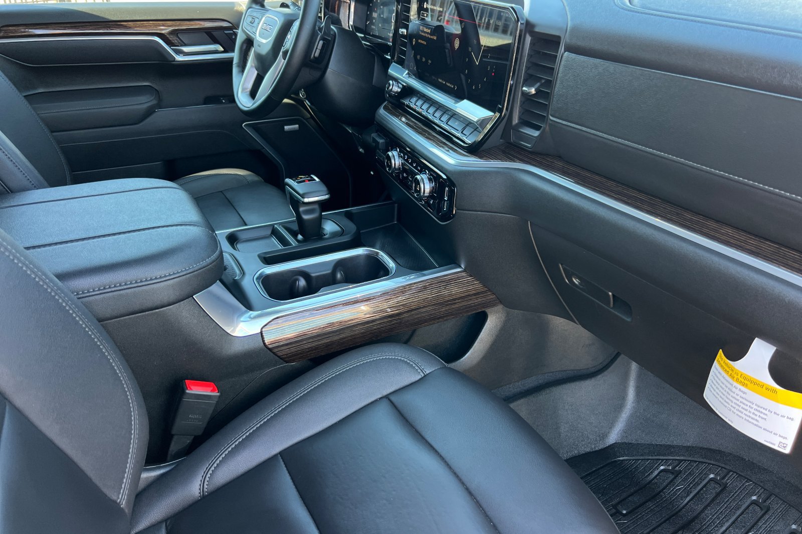 Used 2026 GMC Sierra 1500 Elevation w/ Elevation Premium Package AWD/4WD image 15