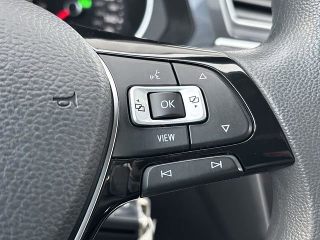 Used 2021 Volkswagen Tiguan S image 12