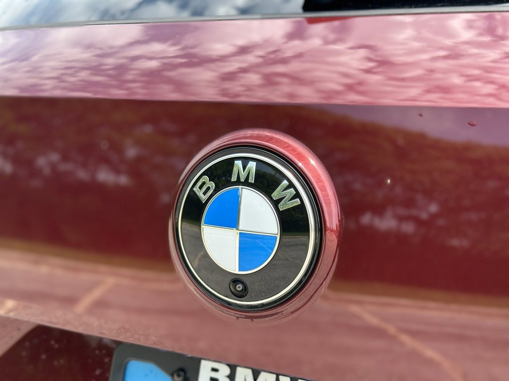 New 2026 BMW iX xDrive60 image 11