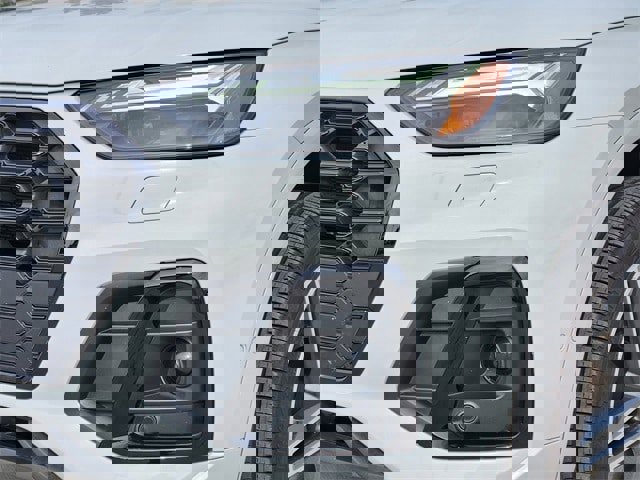 Used 2023 Audi Q5 e Prestige image 5