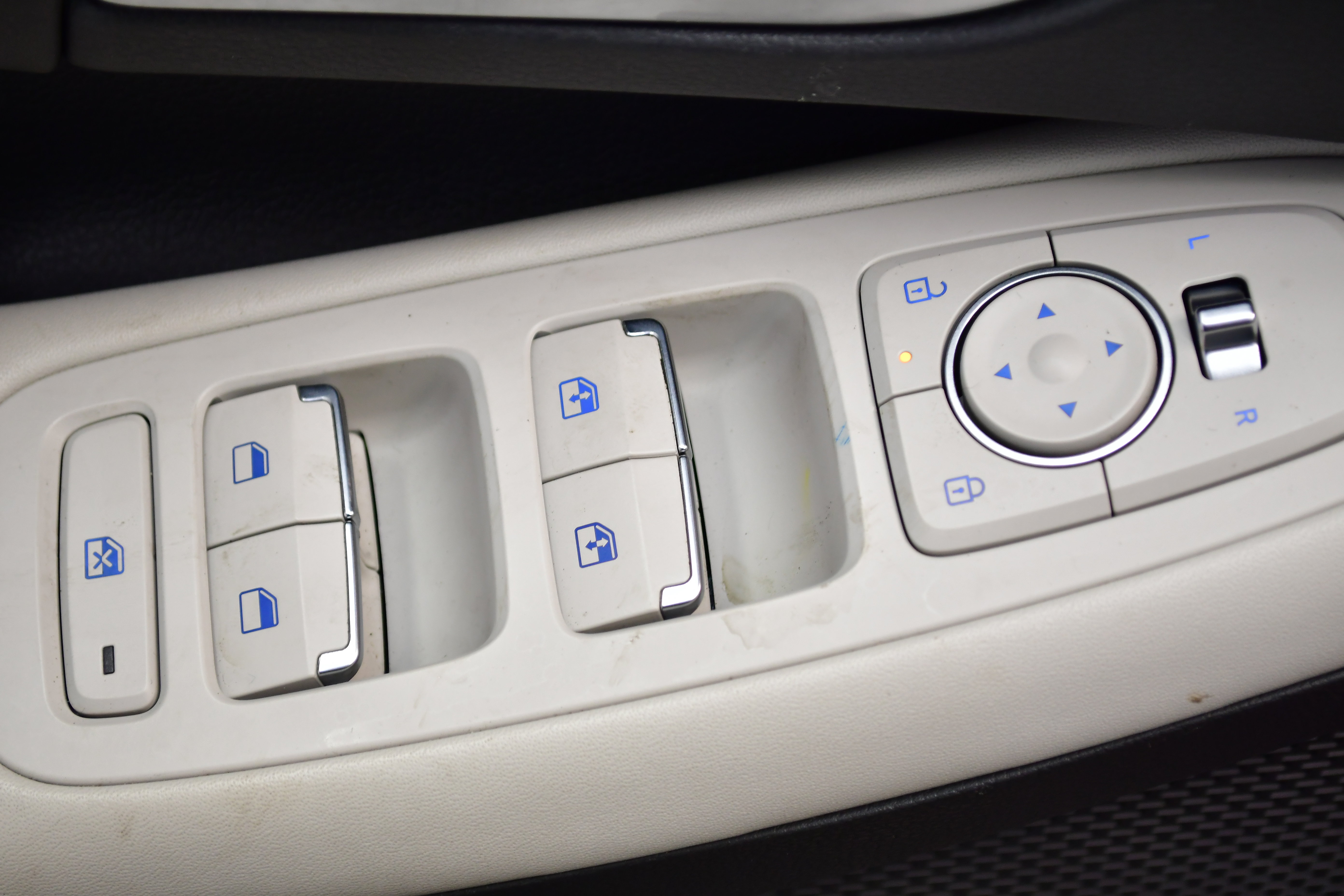 Used 2025 Hyundai Sonata SEL image 16