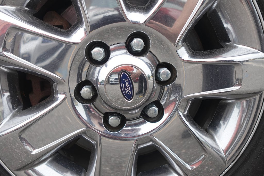 Used 2013 Ford F150 XLT w/ Luxury Equipment Group RWD image 5