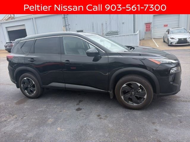 Certified 2025 Nissan Rogue SV w/ SV Premium Package FWD image 2